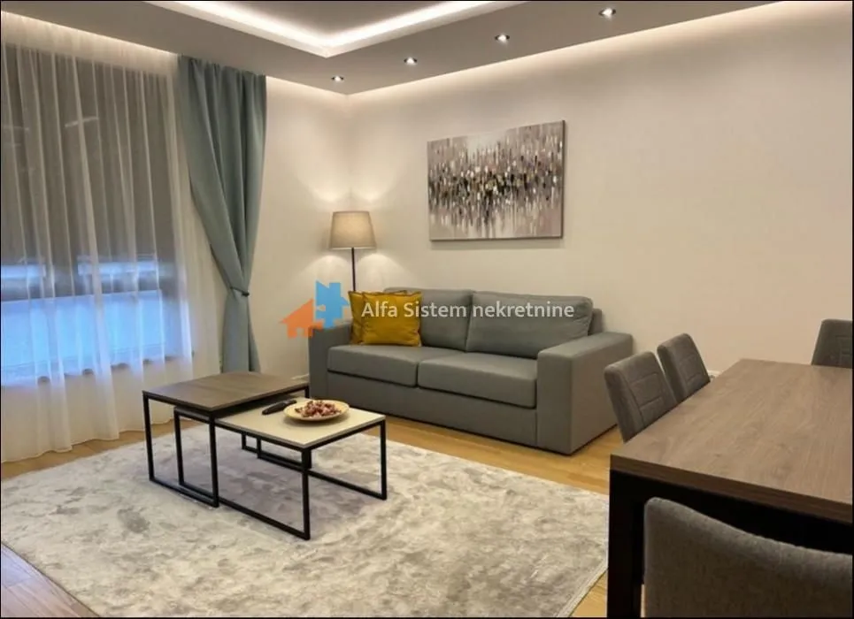 Izdavanje, trosoban stan, 52m², Gradska Bolnica, Zvezdara Sve Podlokacije