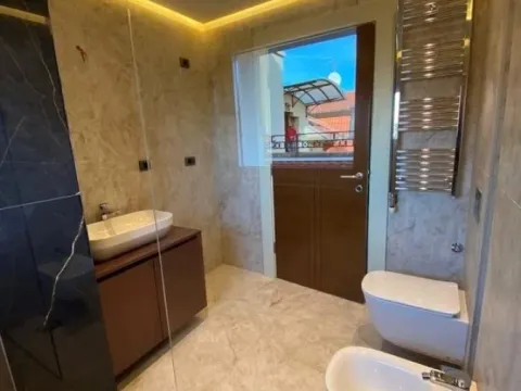 Prodaja, četvorosoban stan, 147m², Golf Naselje, Beograd - image 16