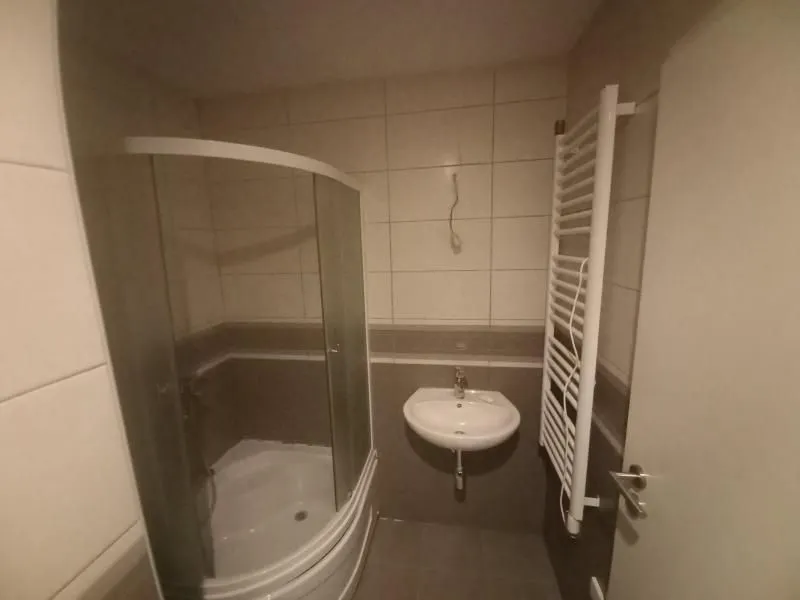 Sale, four bedroom apartment, 80m², Zeleno Brdo, Zvezdara Sve Podlokacije