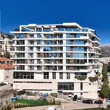 Sale, two bedroom apartment, 154m², Centar, Budva - image 1