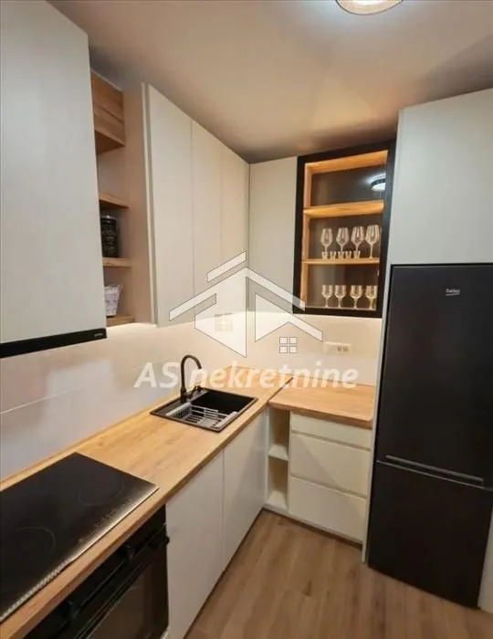Rent, three bedroom apartment, 77m², Autokomanda, Voždovac Sve Podlokacije