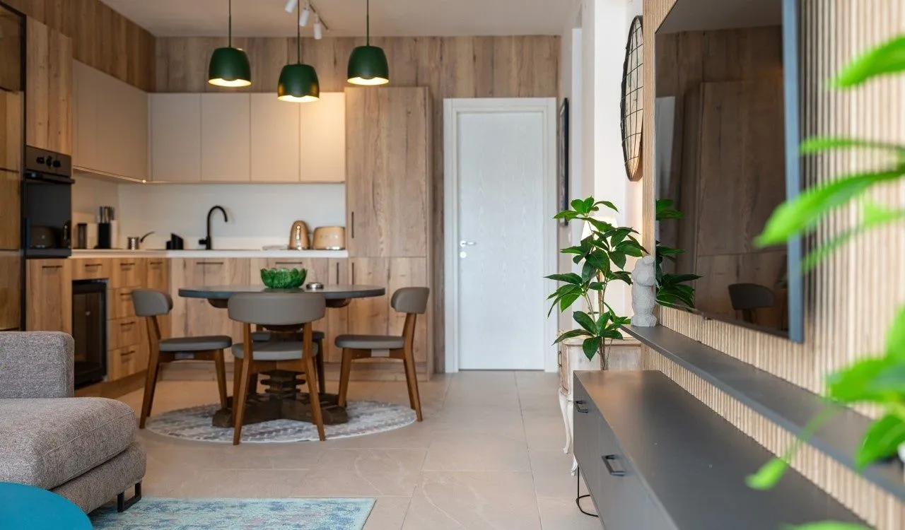 Prodaja, dvosoban stan, 67m², Opatovo, Tivat