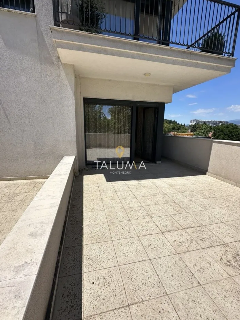Rent, two bedroom apartment, 68m², Pobrežje, Podgorica