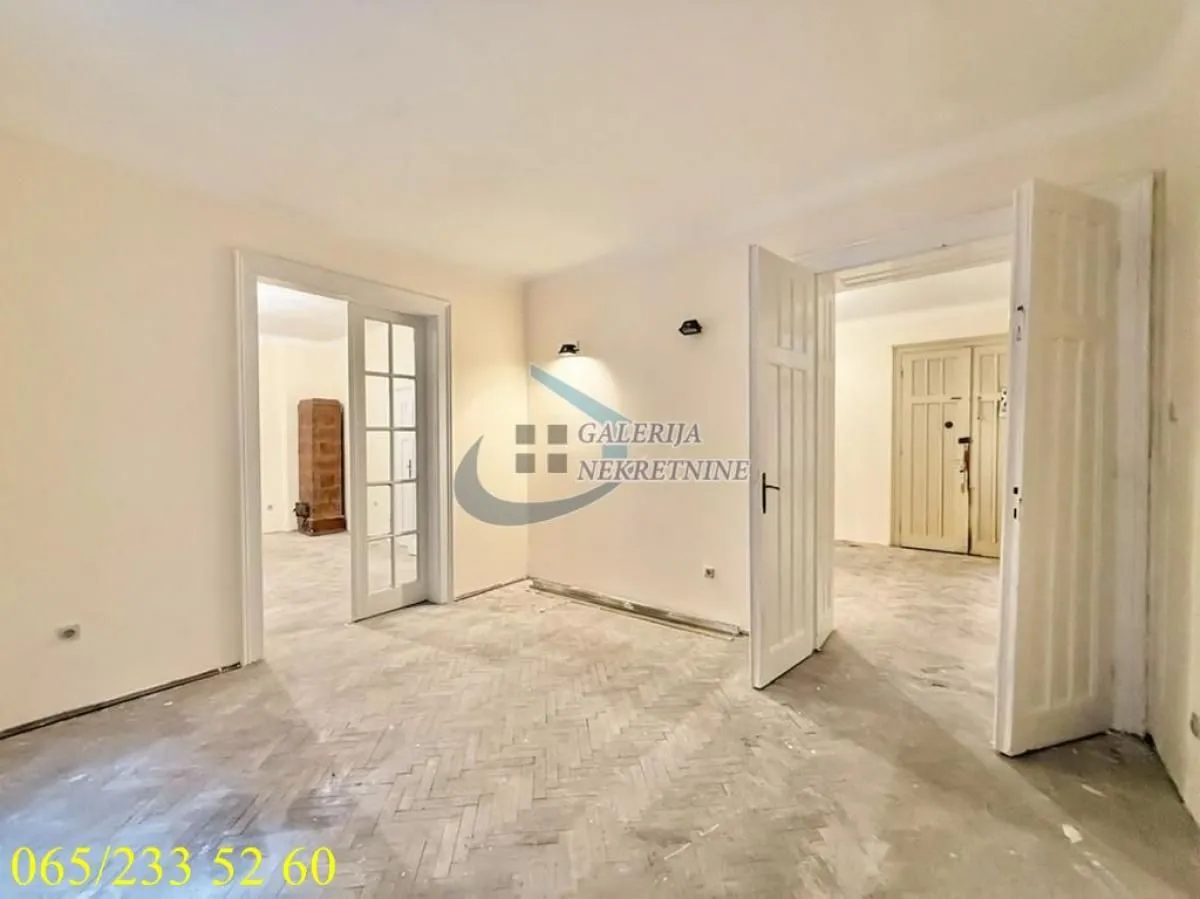 Sale, four bedroom apartment, 91m², Stari Grad, Beograd