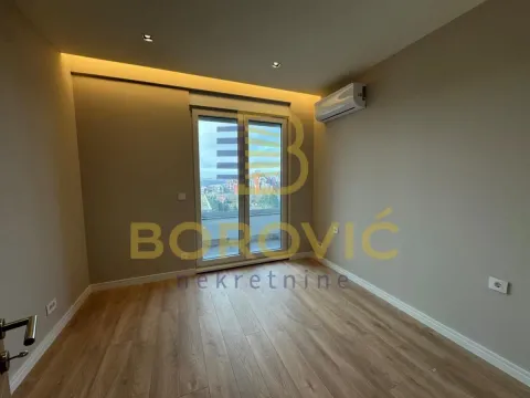 Prodaja, četvorosoban stan, 158m², Voždovac Sve Podlokacije, Beograd - image 2