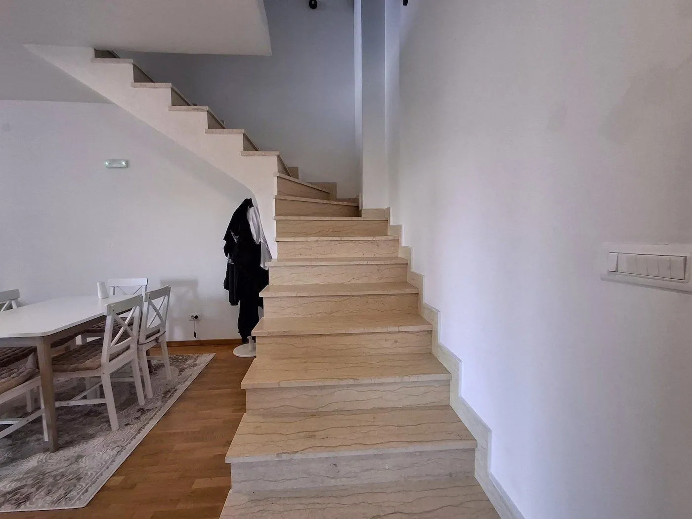 Prodaja, stan, 160m², Stari Aerodrom, Podgorica