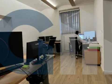 Prodaja, četvorosoban stan, 84m², Stari Grad, Beograd - image 4