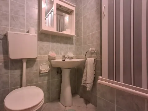 Rent, apartment, 60m², Preko Morače, Podgorica - image 10