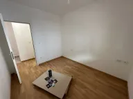 Izdavanje, jednosoban stan, 45m², Stari Aerodrom, Podgorica - image 9