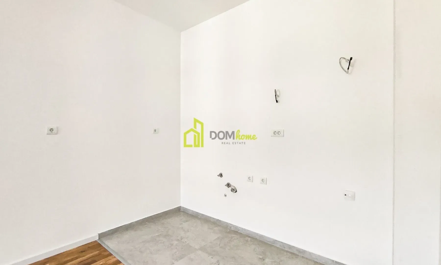 Prodaja, jednosoban stan, 45m², Tološi, Podgorica