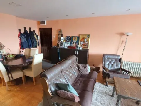 Rent, three bedroom apartment, 64m², Bulevar Oslobodjenja, Novi Sad Sve Podlokacije - image 3