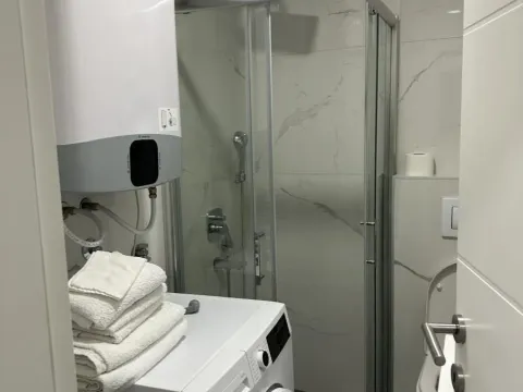 Rent, two bedroom apartment, 36m², Medijana, Niš - image 6