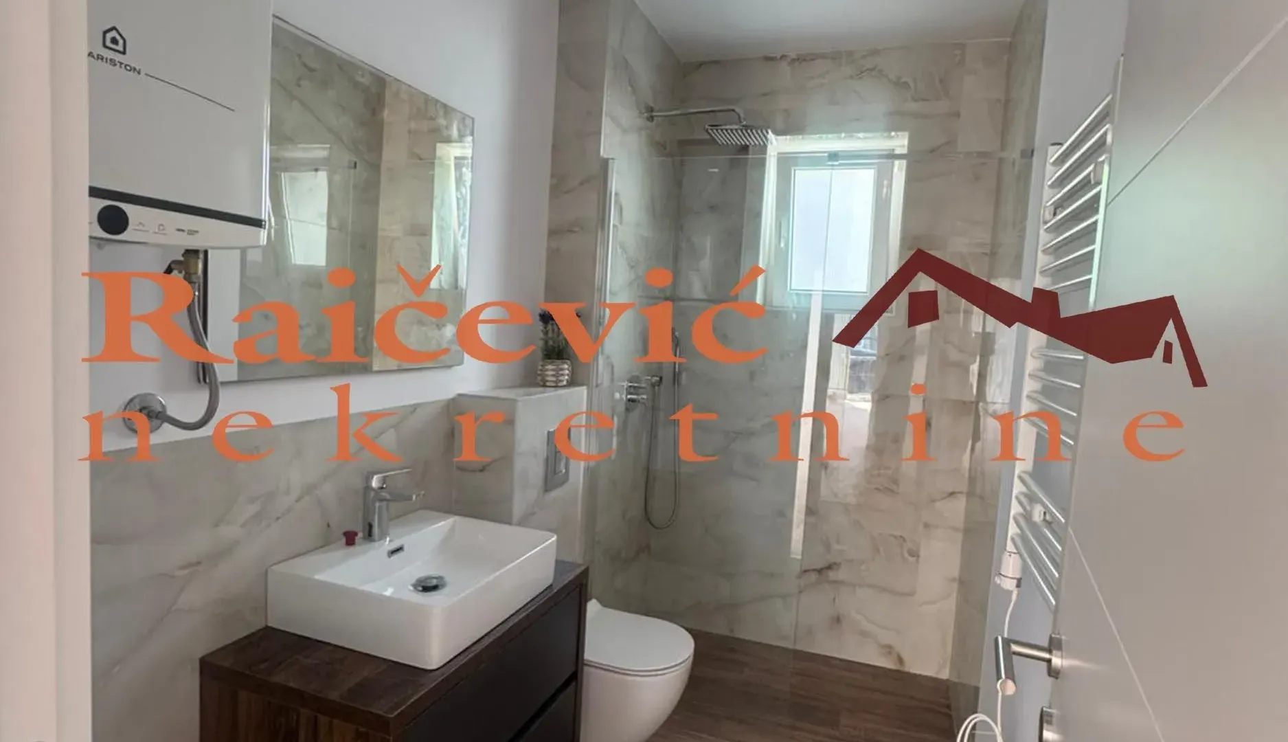 Prodaja, dvosoban stan, 45m², Centar, Požarevac