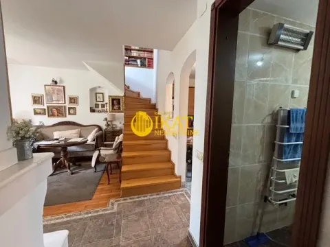 Sale, apartment, 108m², Stari Grad, Beograd - image 3