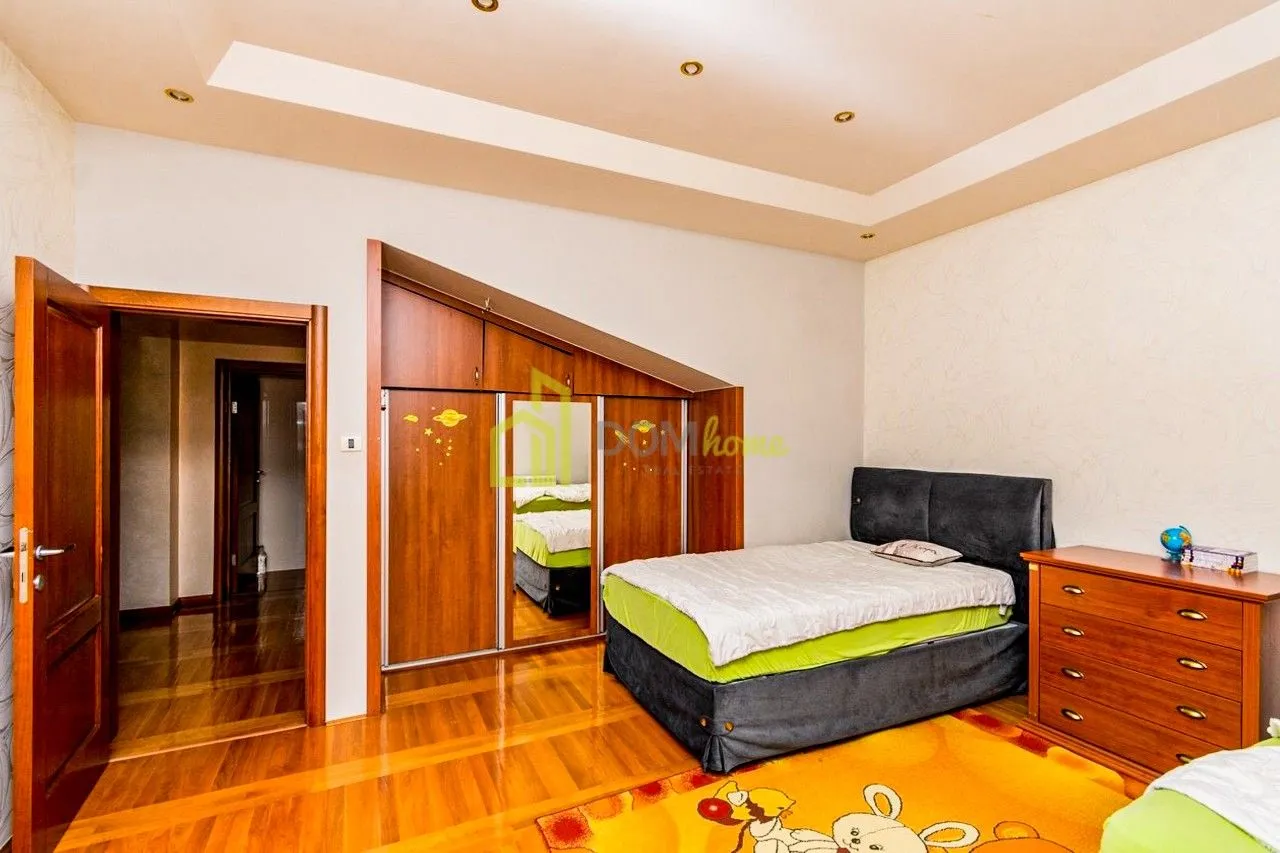 Rent, house, 600m², Zeta, Podgorica