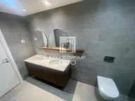 Izdavanje, četvorosoban stan, 121m², Savski Venac, Beograd - image 13