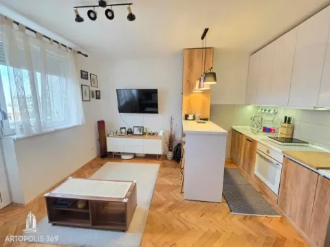 Prodaja, trosoban stan, 51m², Južni Bulevar, Vračar Sve Podlokacije - image 6