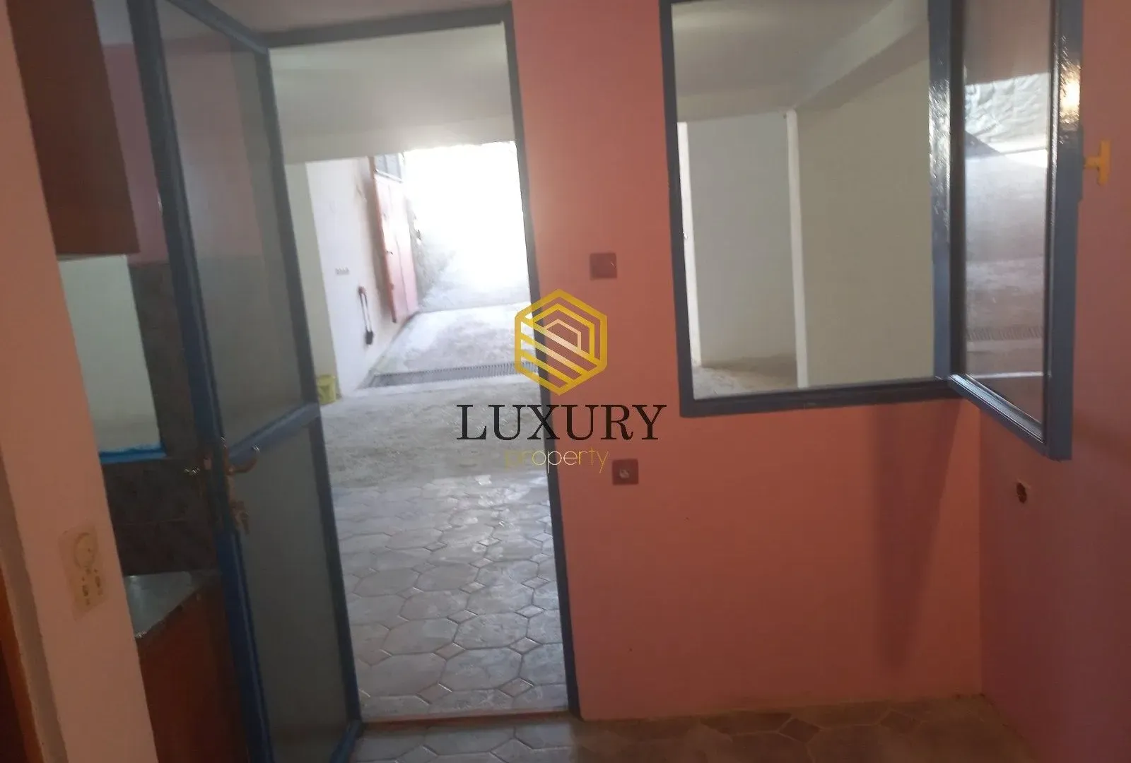 Rent, office space, 200m², Zabjelo, Podgorica