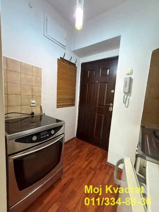 Rent, studio apartment, 21m², Savski Venac, Beograd