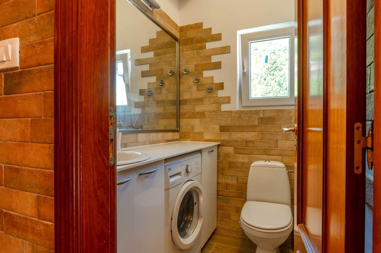 Sale, two bedroom apartment, 73m², Gospoština, Budva