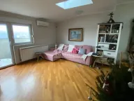 Prodaja, trosoban stan, 88m², Voždovačka Crkva, Voždovac Sve Podlokacije - image 1