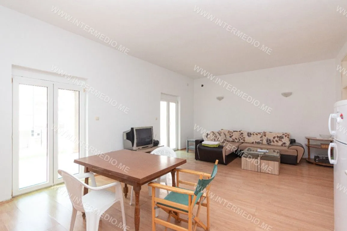 Prodaja, kuća, 138m², Topla, Herceg Novi