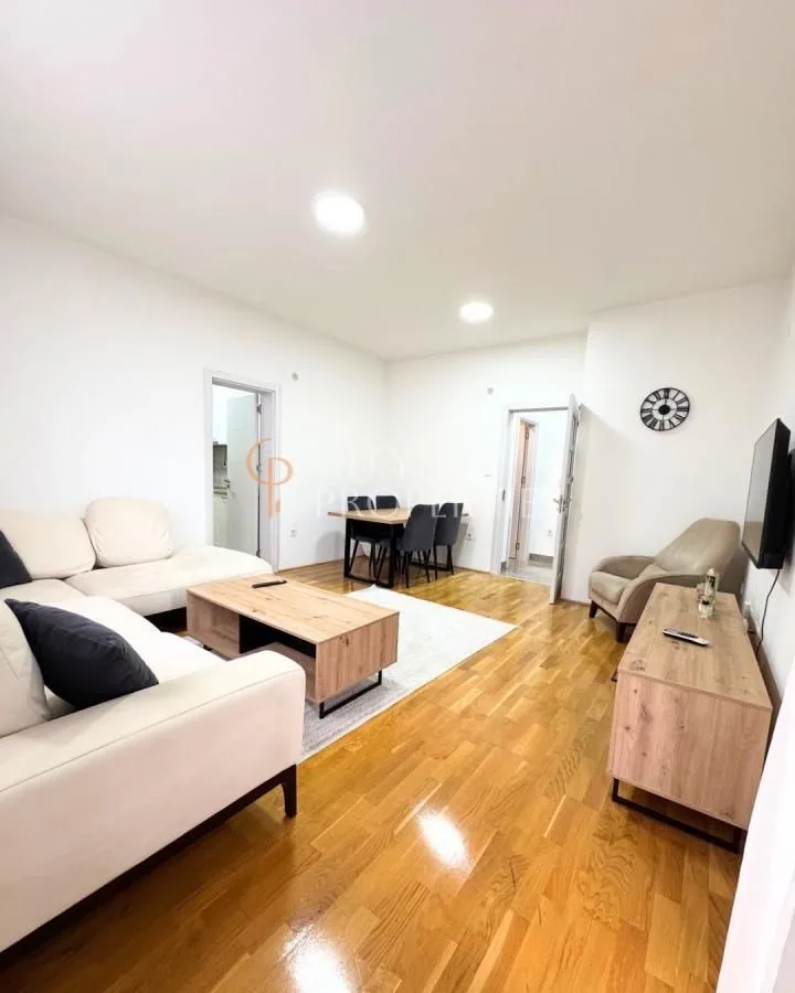 Rent, apartment, 65m², Dalmatinska ulica, Podgorica