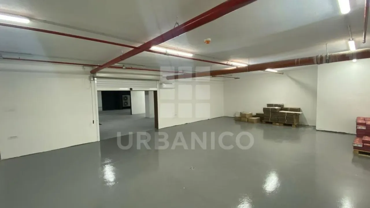 Sale, parking/garage, 144m², Pobrežje, Podgorica