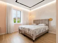 Izdavanje, dvosoban stan, 75m², Centar, Tivat - image 3