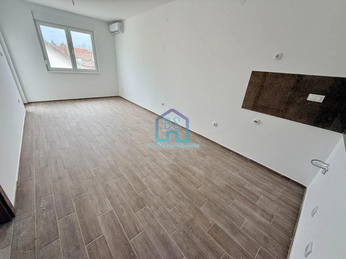 Prodaja, dvosoban stan, 51m², Vidovdansko naselje, Novi Sad Sve Podlokacije