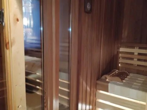 Sale, one bedroom apartment, 72m², Podmaine, Budva - image 2