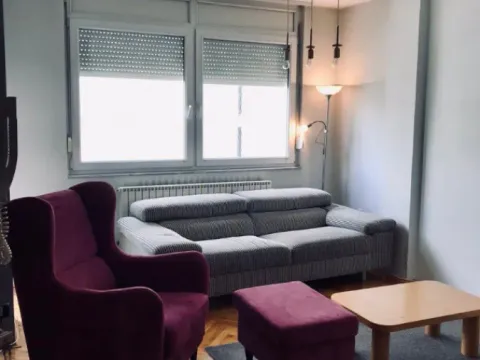 Prodaja, dvosoban stan, 53m², Grbavica, Novi Sad Sve Podlokacije