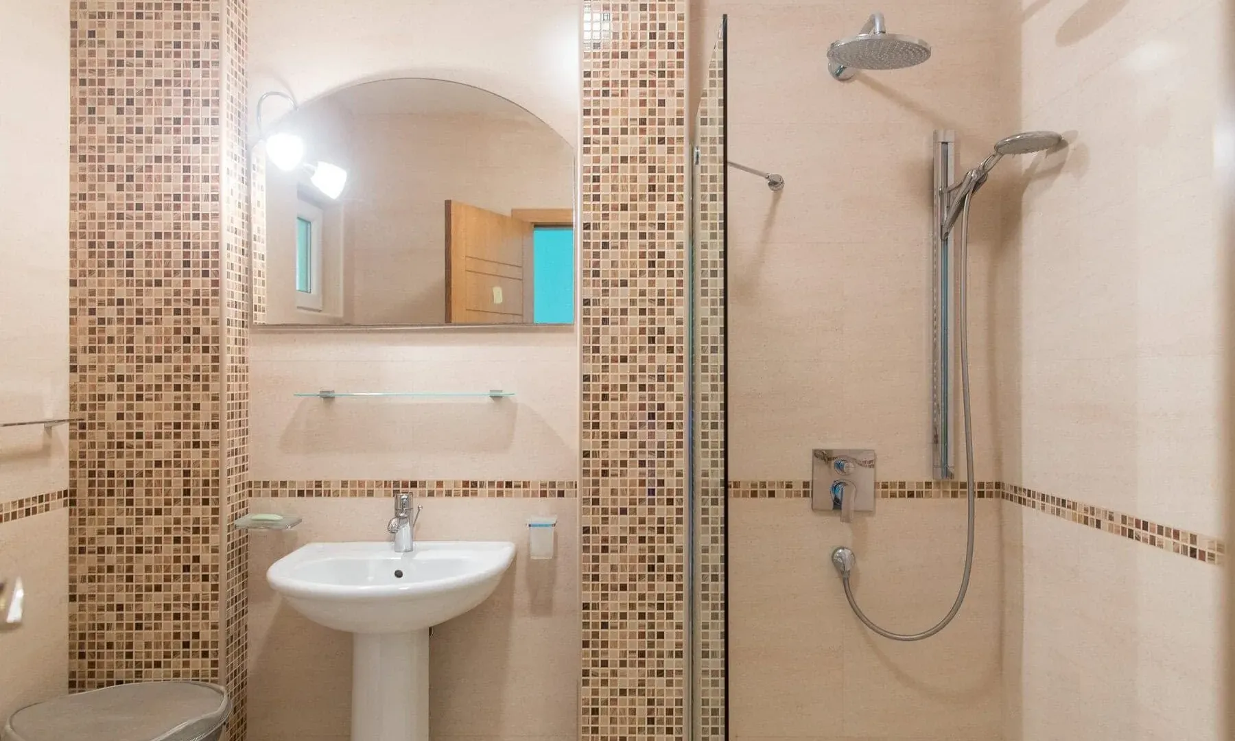 Sale, two bedroom apartment, 103m², Sveti Stefan, Budva