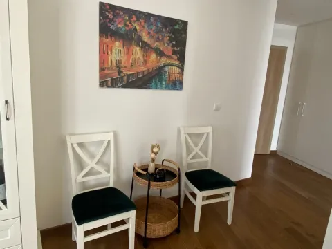 Izdavanje, trosoban stan, 121m², Savski Venac, Beograd - image 17