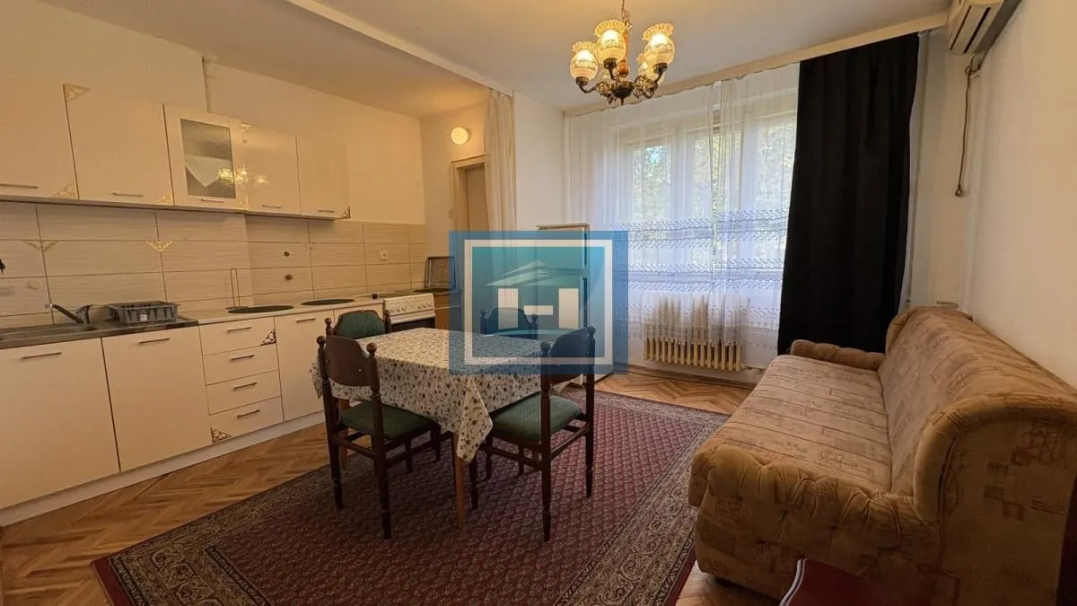 Izdavanje, jednosoban stan, 41m², Centar, Jagodina