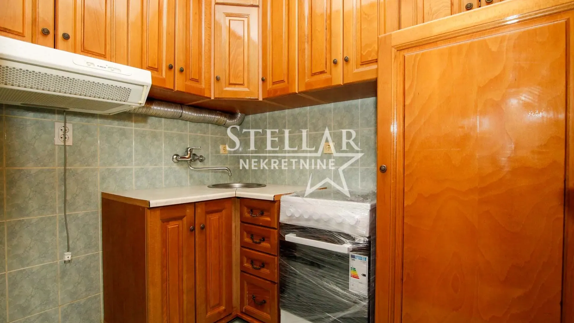 Rent, one bedroom apartment, 38m², City Kej, Podgorica