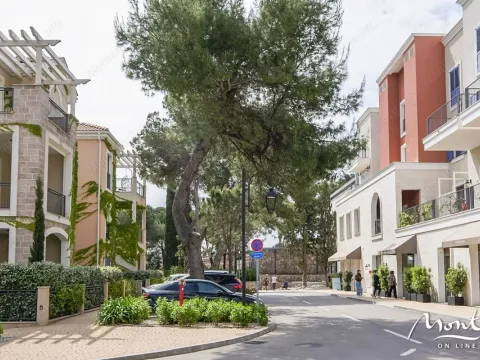 Prodaja, jednosoban stan, 69m², Luštica Bay, Tivat - image 40