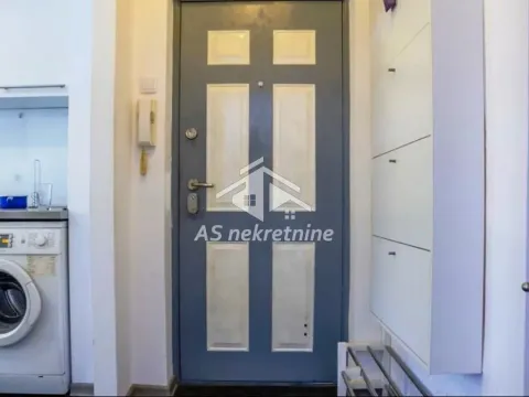 Rent, two bedroom apartment, 45m², Tašmajdan, Palilula Sve Podlokacije - image 20