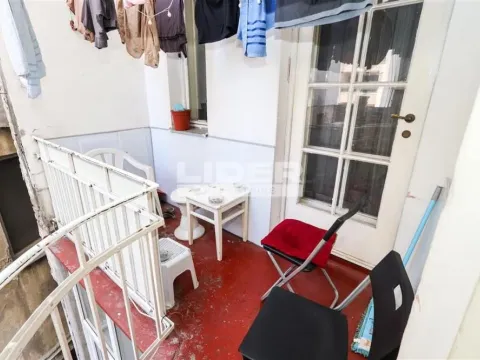 Sale, three bedroom apartment, 75m², Kalenić Pijaca, Vračar Sve Podlokacije - image 12