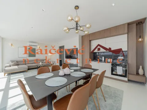 Prodaja, kuća, 360m², Sopot, Beograd - image 6