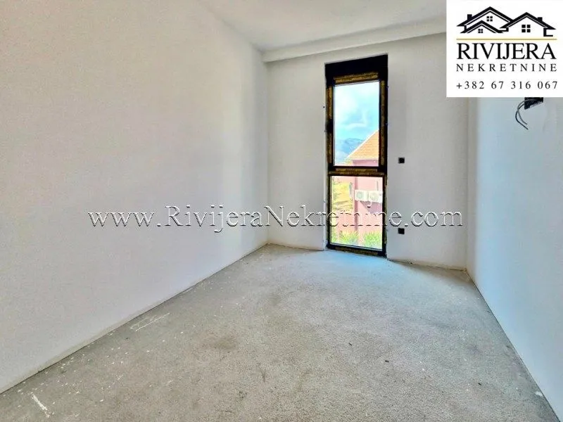 Prodaja, dvosoban stan, 61m², Tivat, Crna Gora