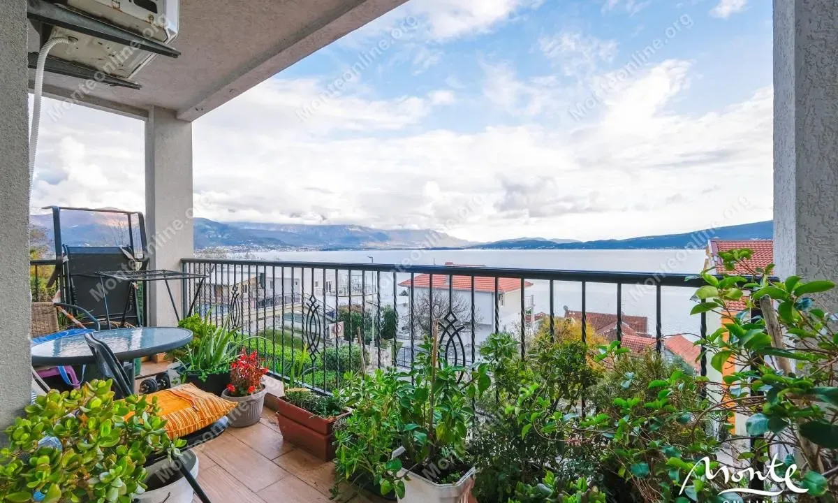 Prodaja, jednosoban stan, 38m², Bijela, Herceg Novi