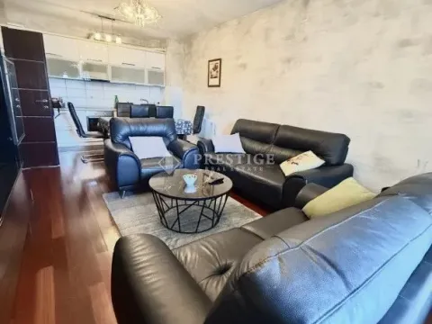 Sale, two bedroom apartment, 67m², City Kvart, Podgorica - image 5