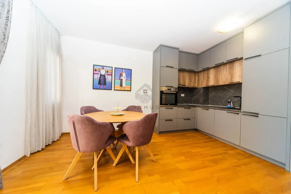 Rent, two bedroom apartment, 70m², Centar, Podgorica