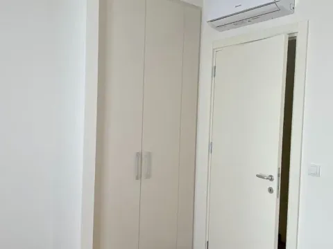 Izdavanje, trosoban stan, 121m², Savski Venac, Beograd - image 15