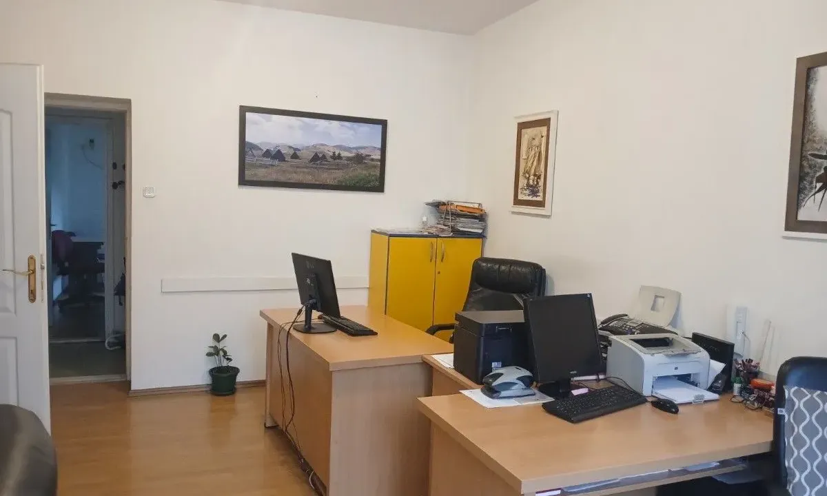 Sale, office space, 70m², Centar, Podgorica