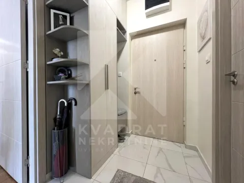Izdavanje, jednosoban stan, 45m², Pobrežje, Podgorica - image 11