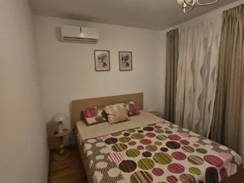 Izdavanje, kuća, 100m², Gornja Gorica, Podgorica - image 8