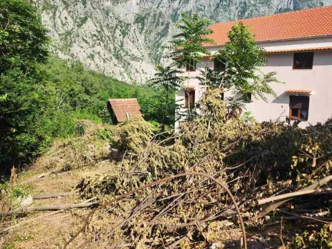 Prodaja, plac, 503m², Kotor, Crna Gora - image 7
