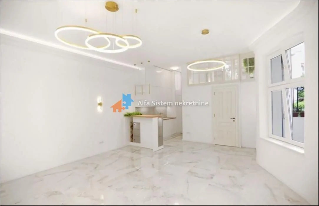 Izdavanje, trosoban stan, 105m², Stari Grad, Beograd